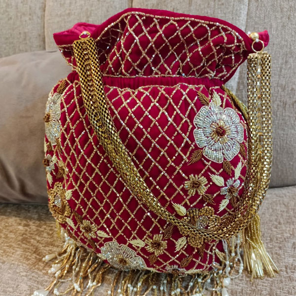 Love my wedding purse! – Mary Frances Accessories